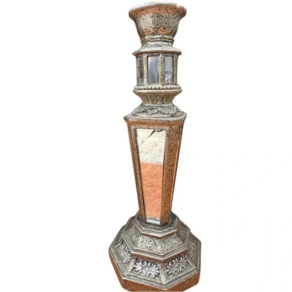 Elegant Silver and Mirror Candlestick Set - Picture 4 of 5